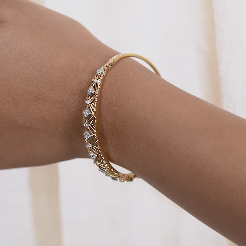 Royal Radiance Diamond Bracelet