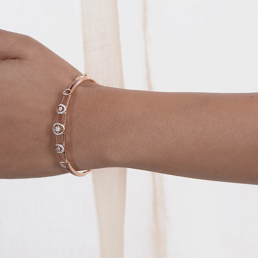Classic Splendor Diamond Bracelet