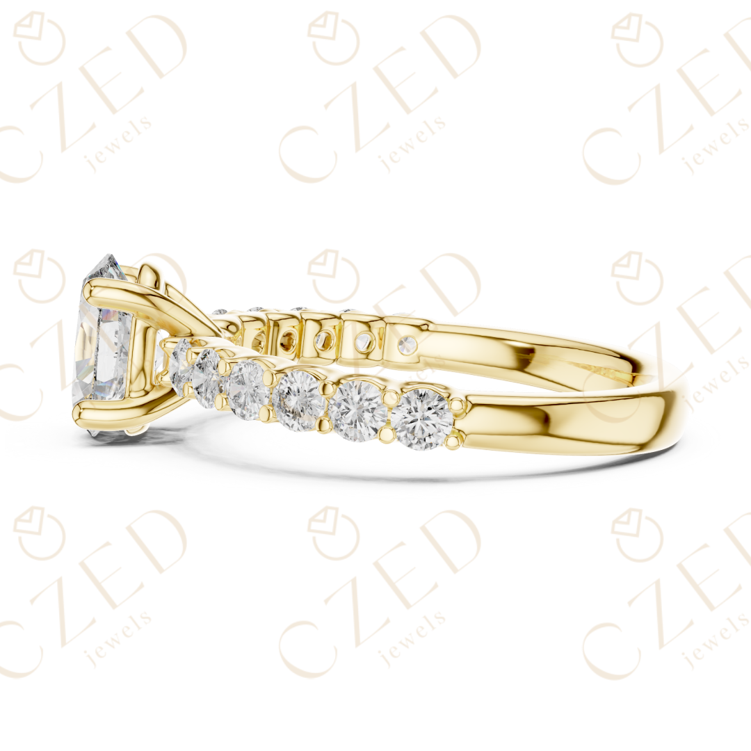 Oval Cut Diamond Solitaire with Pavé Side Stone Band