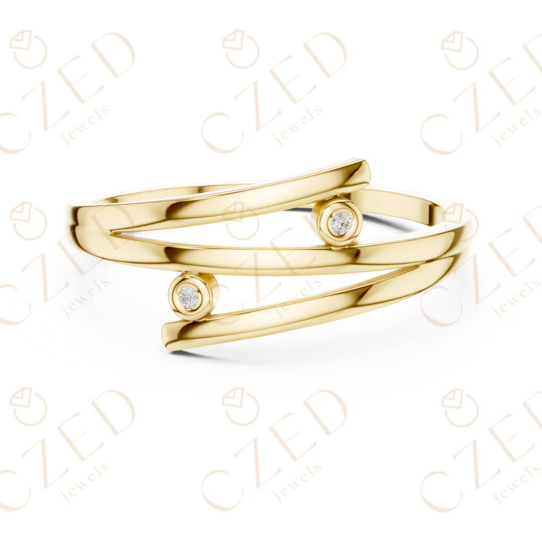 Adjustable chain bracelet with sliding clasp.