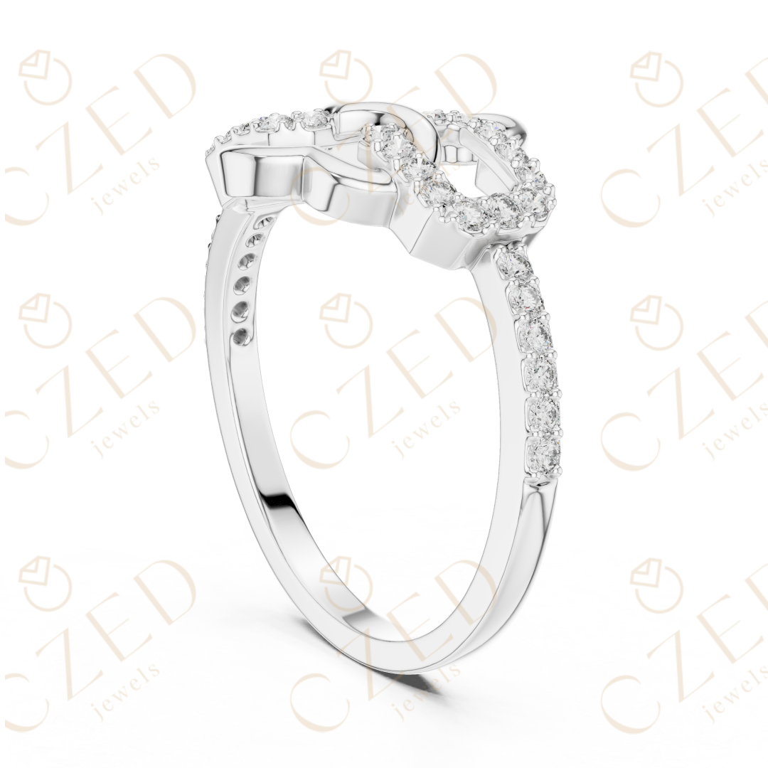 Round Cut Diamond Chain Heart Link Band Ring