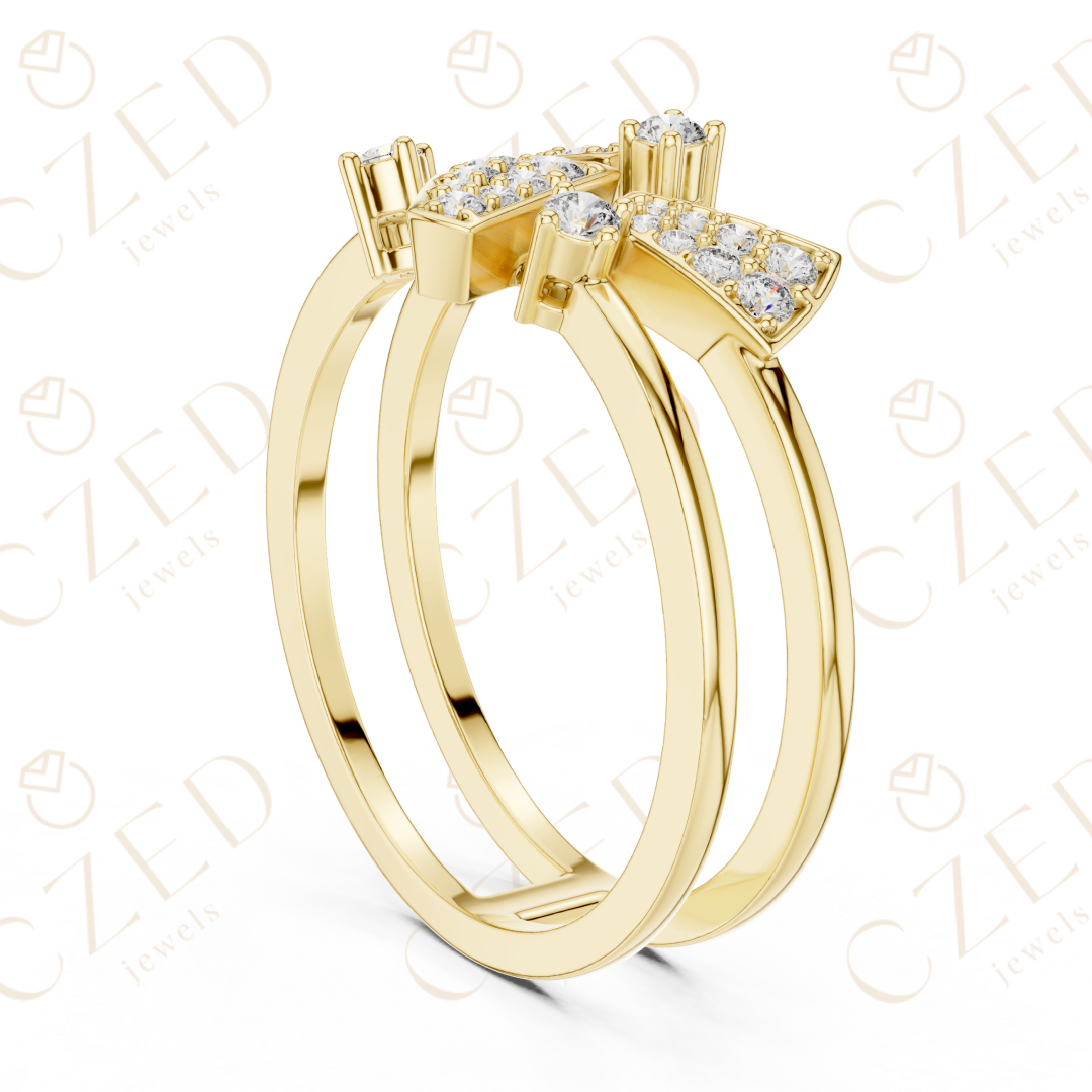 Round Cut Diamond Geometric Chevron Pavé Stackable Ring