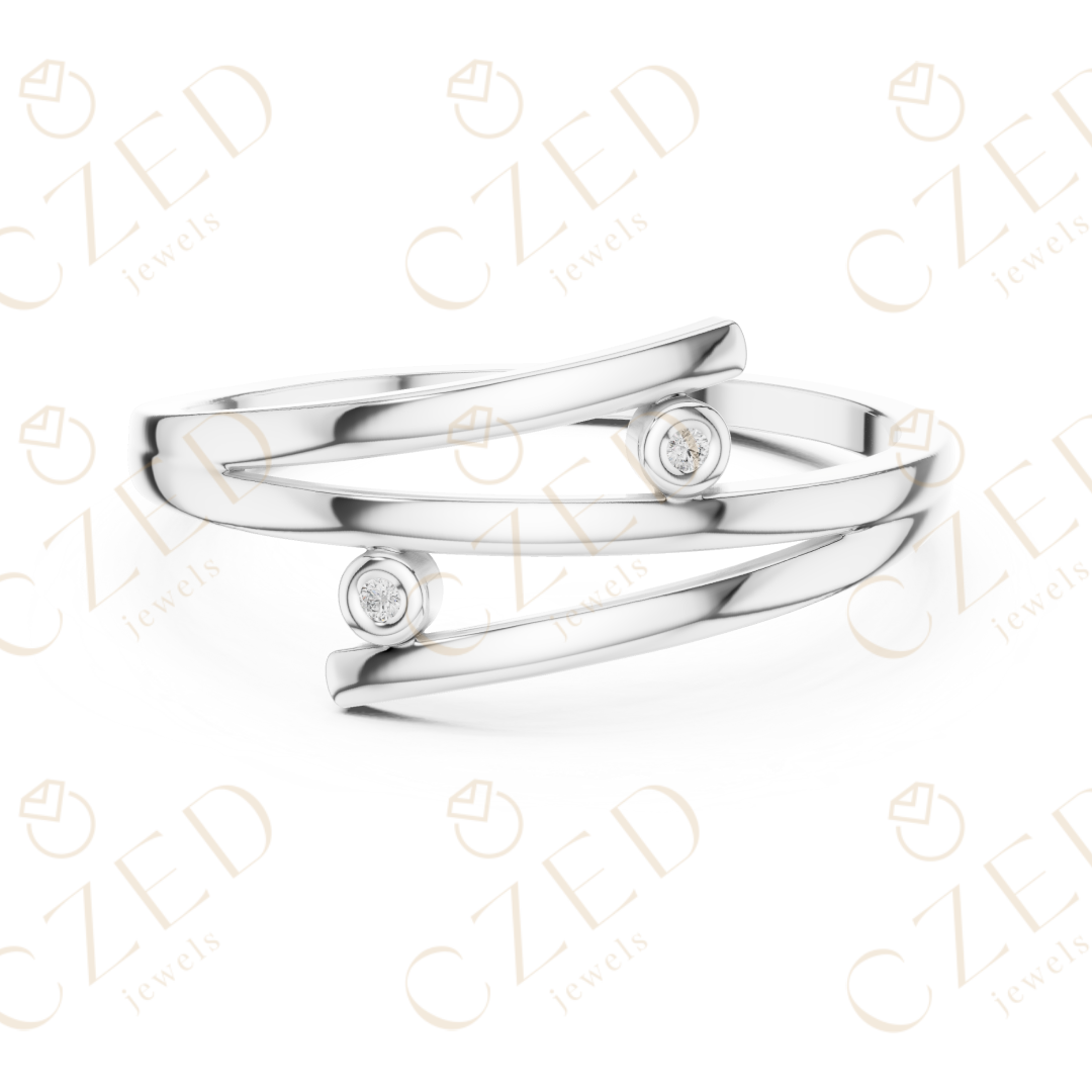 Rope chain bracelet with twisted texture.