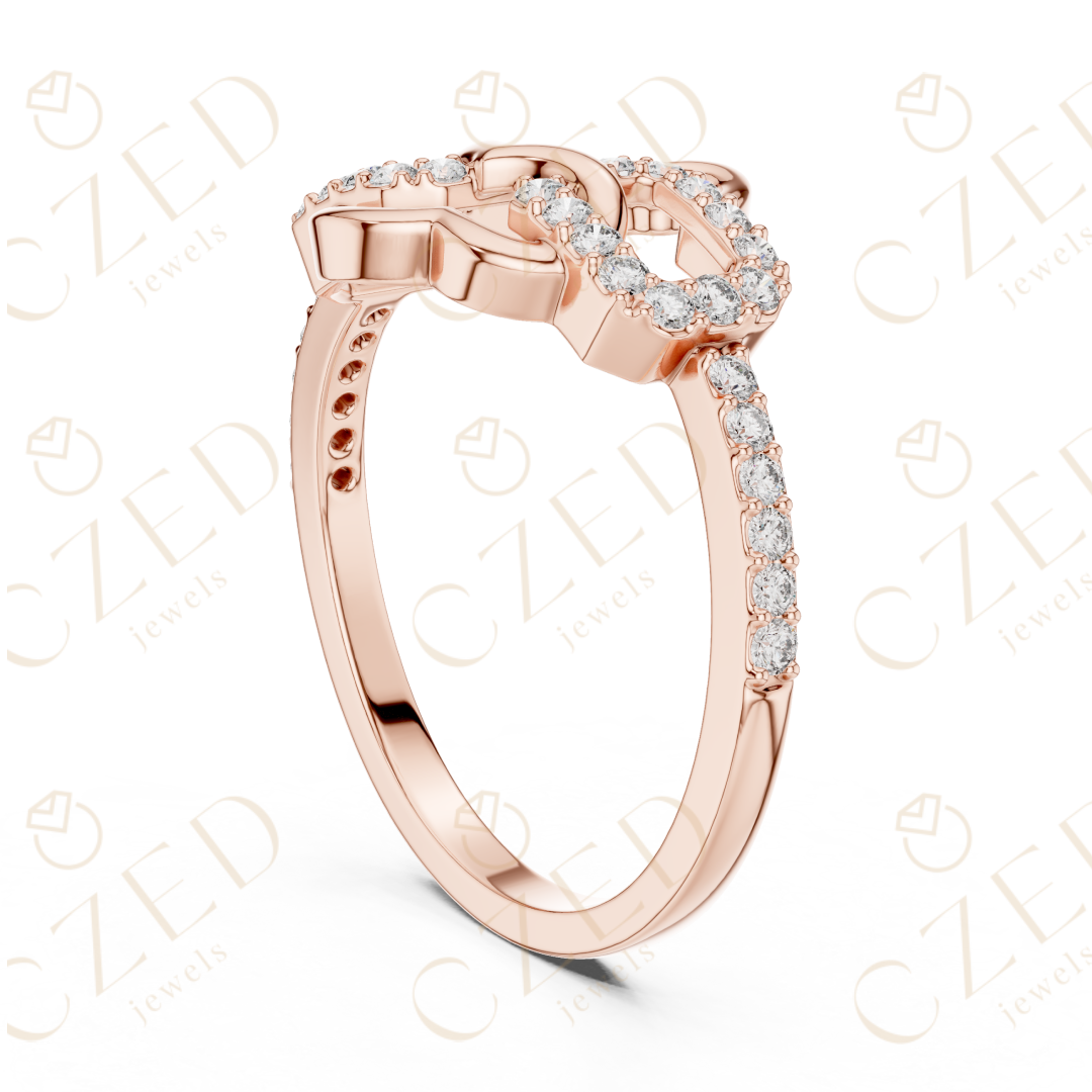 Round Cut Diamond Chain Heart Link Band Ring
