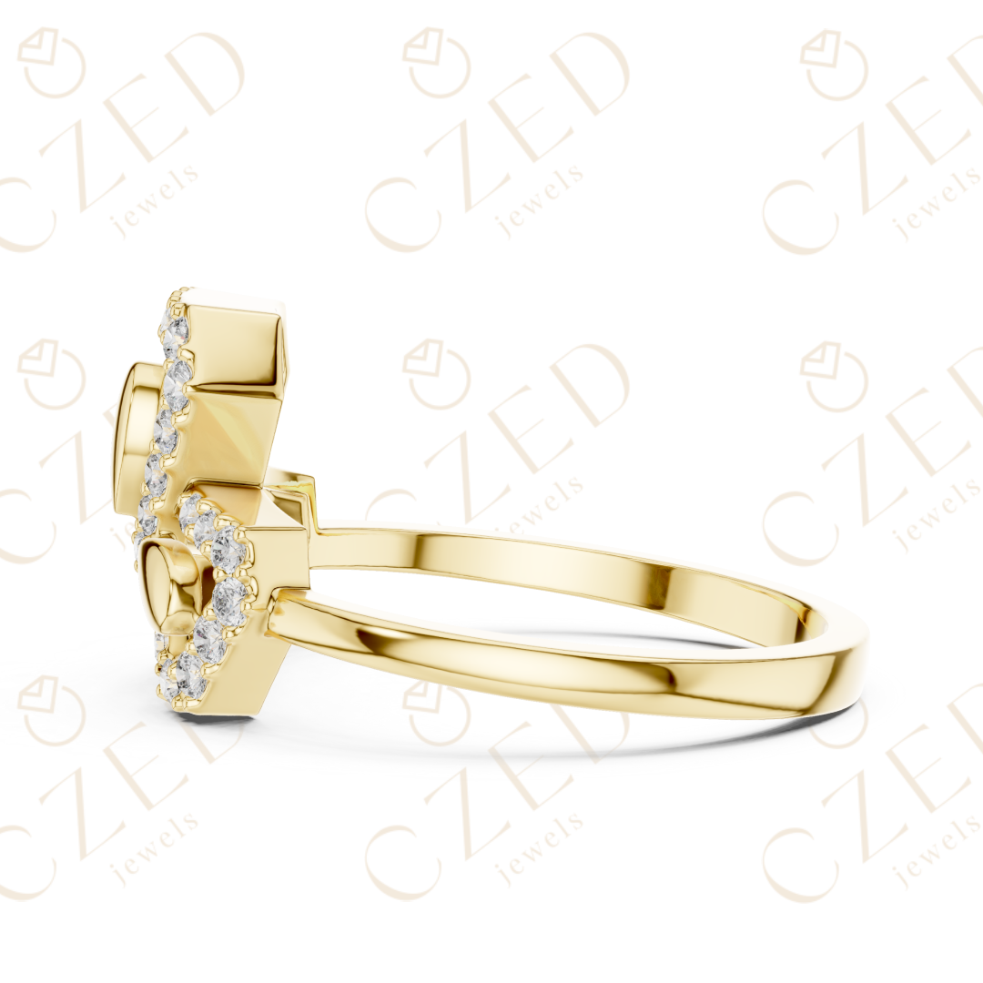 Round Cut Diamond Butterfly Halo Fashion Ring with Pavé Brilliance