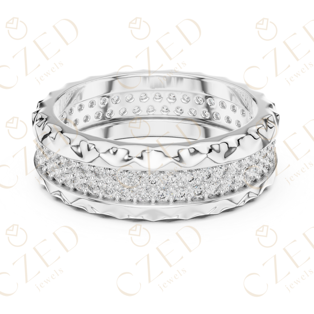Round Brilliant Diamond Band with Textured Edge Design