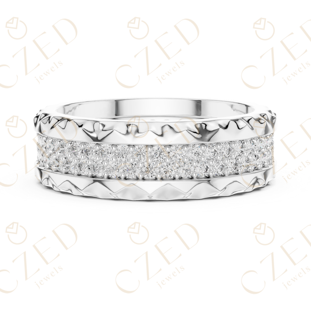 Round Brilliant Diamond Band with Textured Edge Design