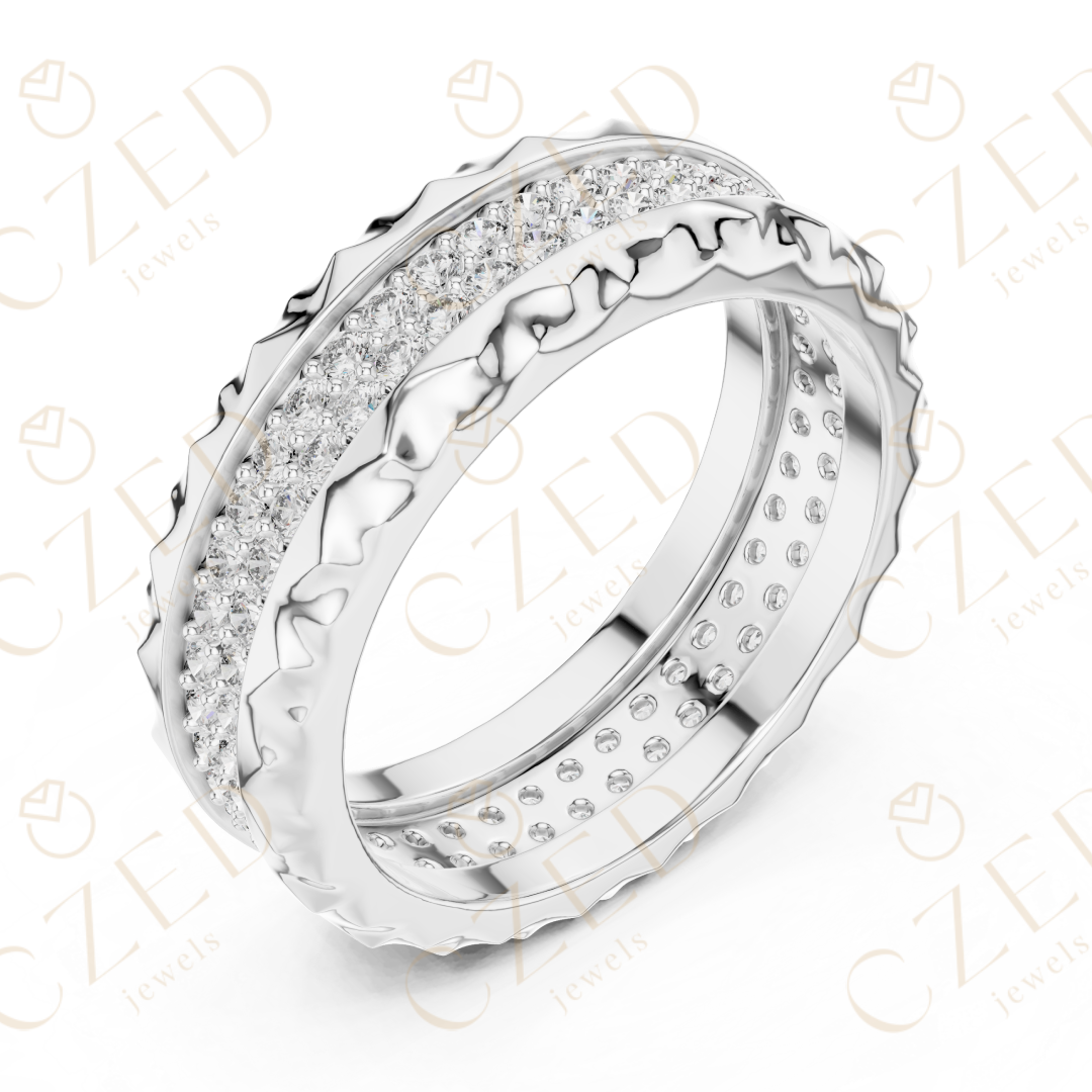Round Brilliant Diamond Band with Textured Edge Design