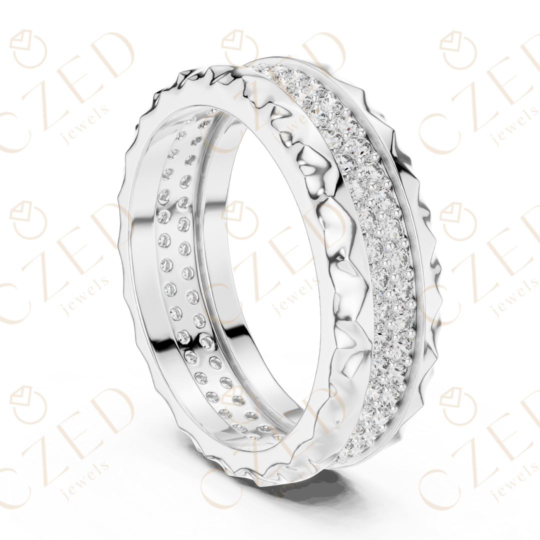 Round Brilliant Diamond Band with Textured Edge Design