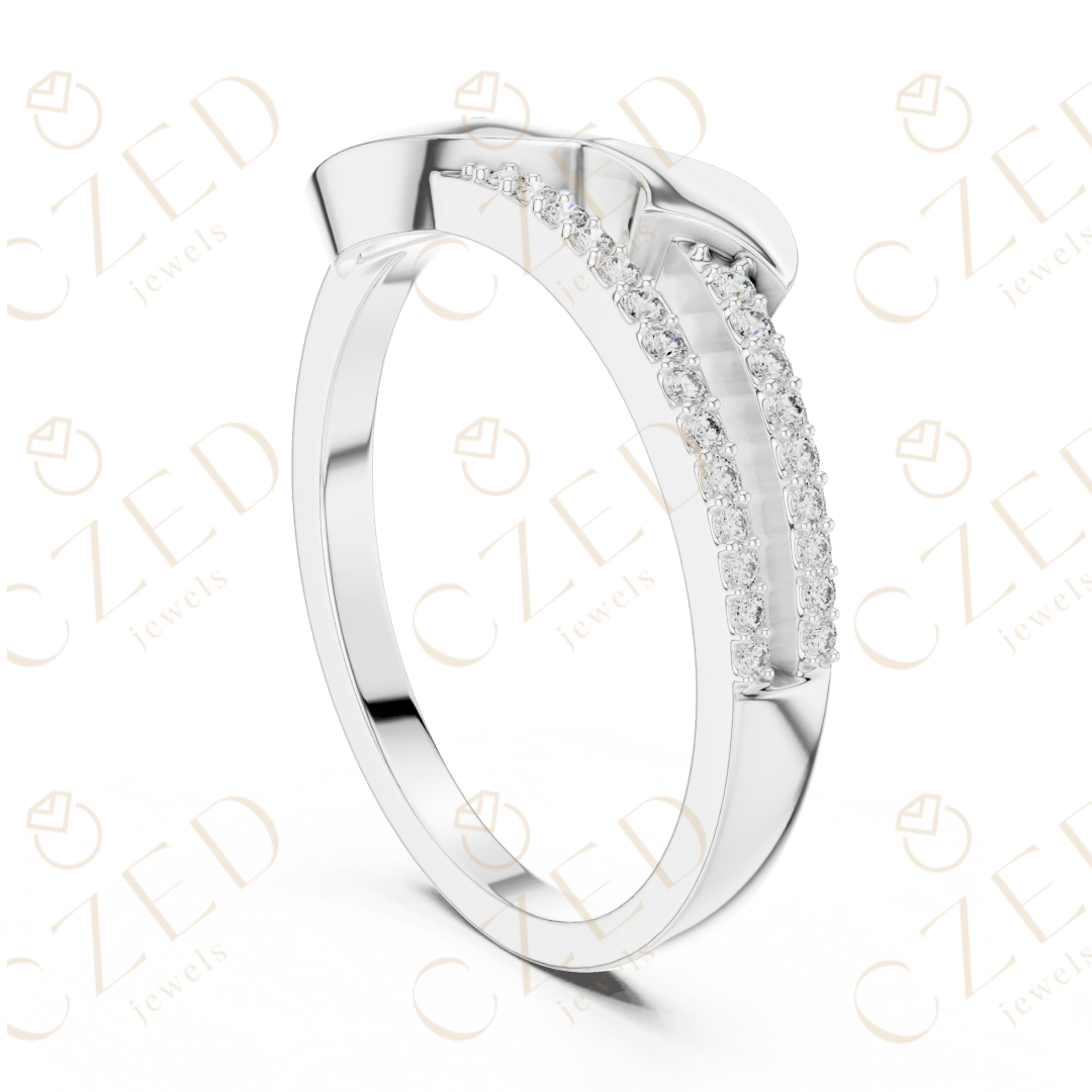 Round Cut Diamond Twisted Pavé Band Ring with Sculpted Crossover Design