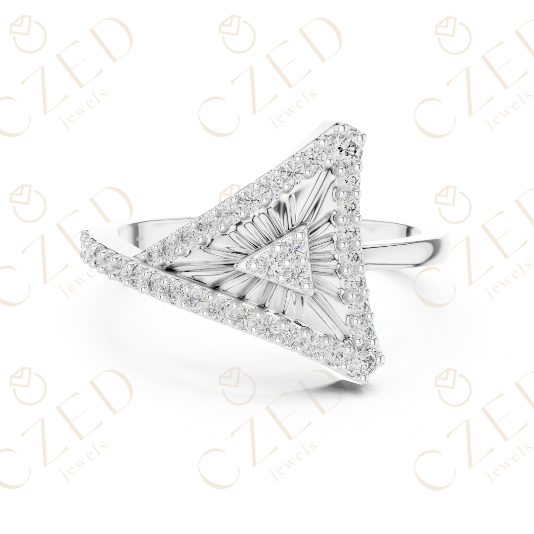 Round Cut Diamond Geometric Triangle Halo Ring