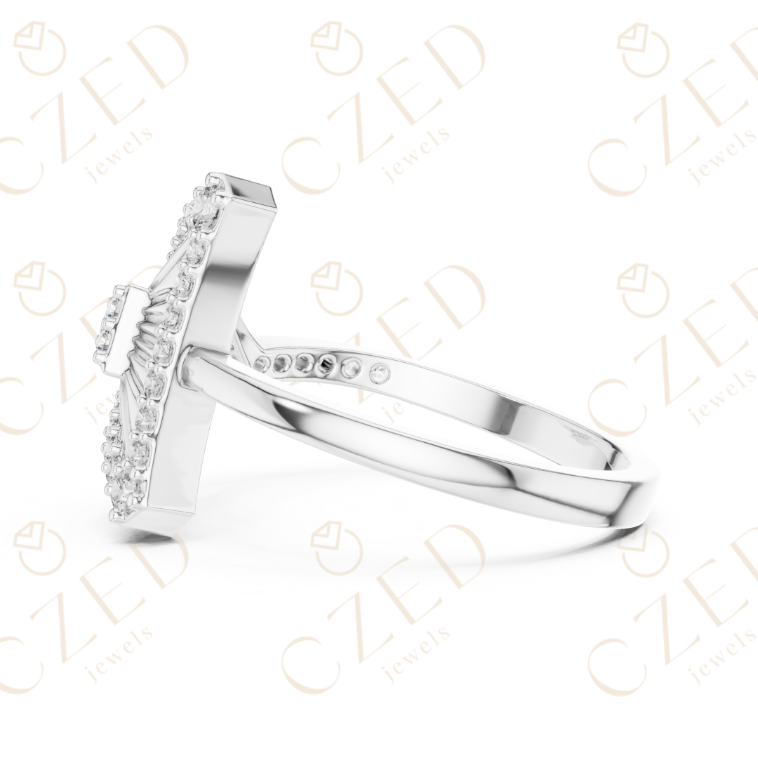 Round Cut Diamond Geometric Triangle Halo Ring