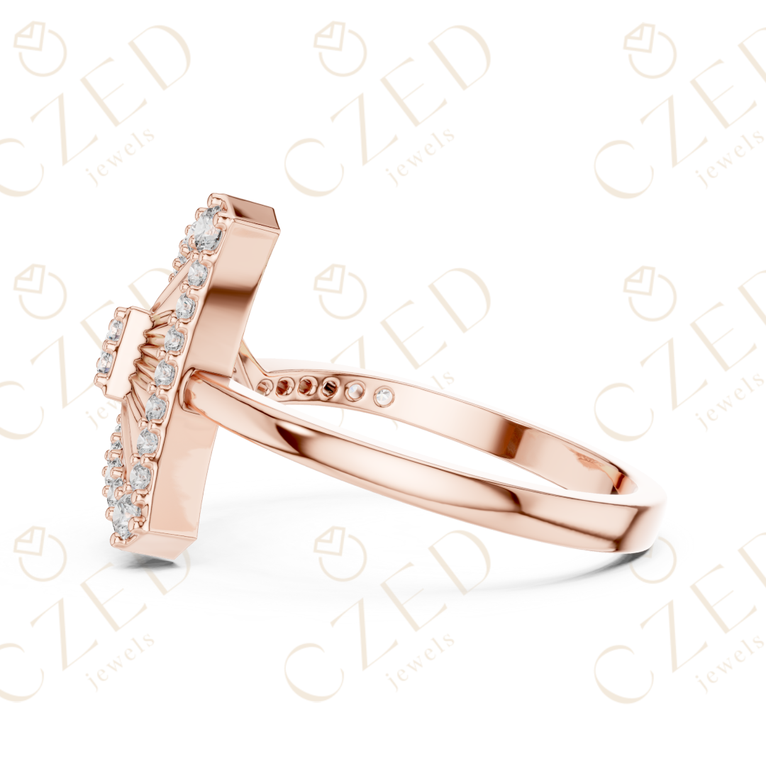 Round Cut Diamond Geometric Triangle Halo Ring