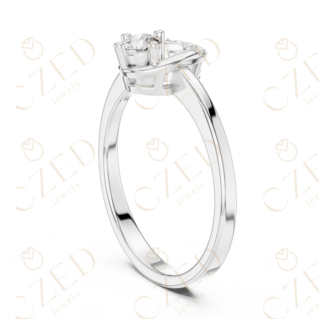 Round Brilliant Solitaire Diamond Ring with Arched Side Accent